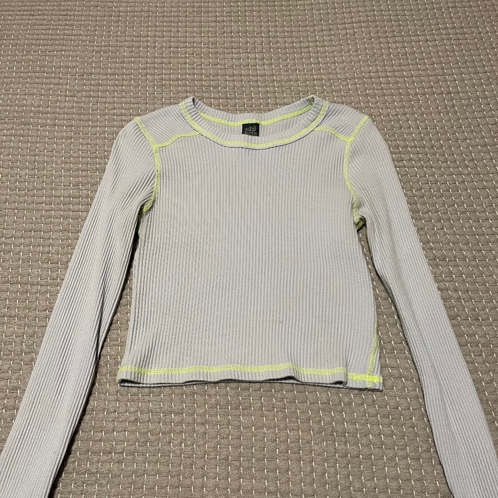 Blue and green long sleeve basic shirt